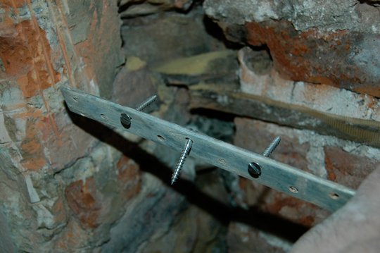 steel bar stone wall crack repair